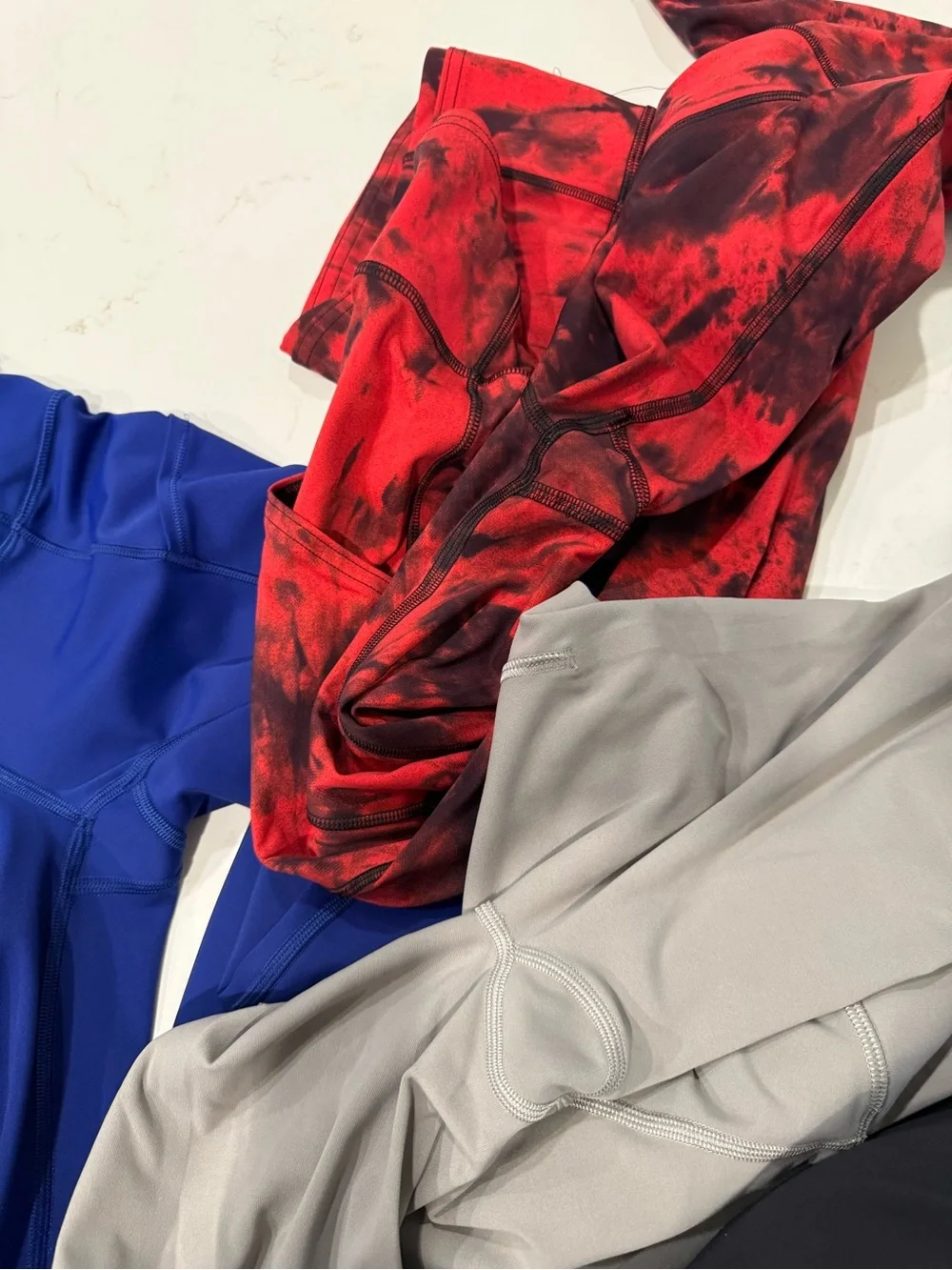 Lululemon Bundle Of 3 Leggings size 2/4 - Picture 4 of 7
